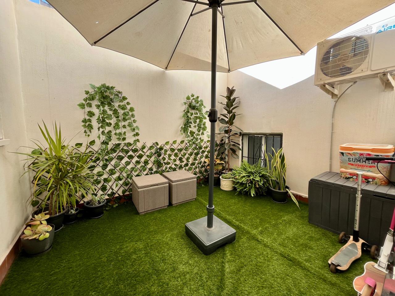 Apartment à Torrevieja, Alicante, Espagne 4 chambres, 115 m2 No. 115957