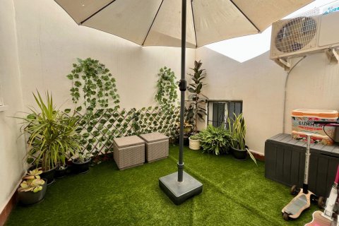 Apartment for sale Torrevieja, Alicante, Spain 4 bedrooms, 115 sq.m. No. 115957 - photo 10