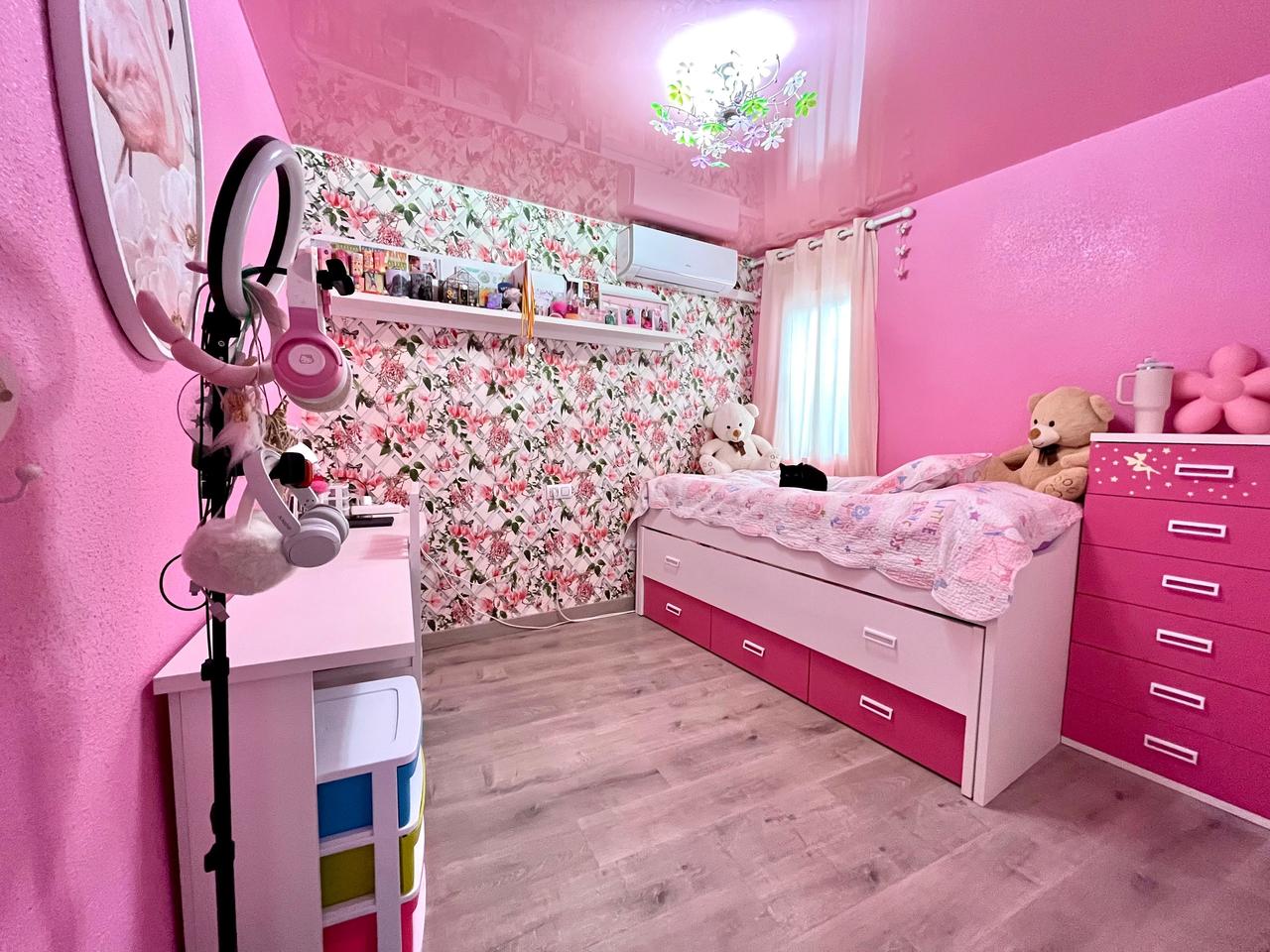 Apartment à Torrevieja, Alicante, Espagne 4 chambres, 115 m2 No. 115957