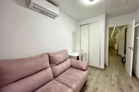 Apartment for sale Torrevieja, Alicante, Spain 4 bedrooms, 115 sq.m. No. 115957 - photo 21