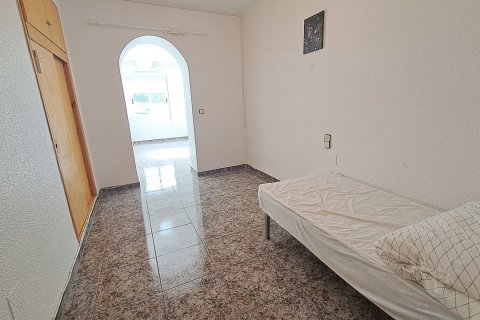 Villa for sale Alicante, Spain 5 bedrooms, 200 sq.m. No. 115952 - photo 17