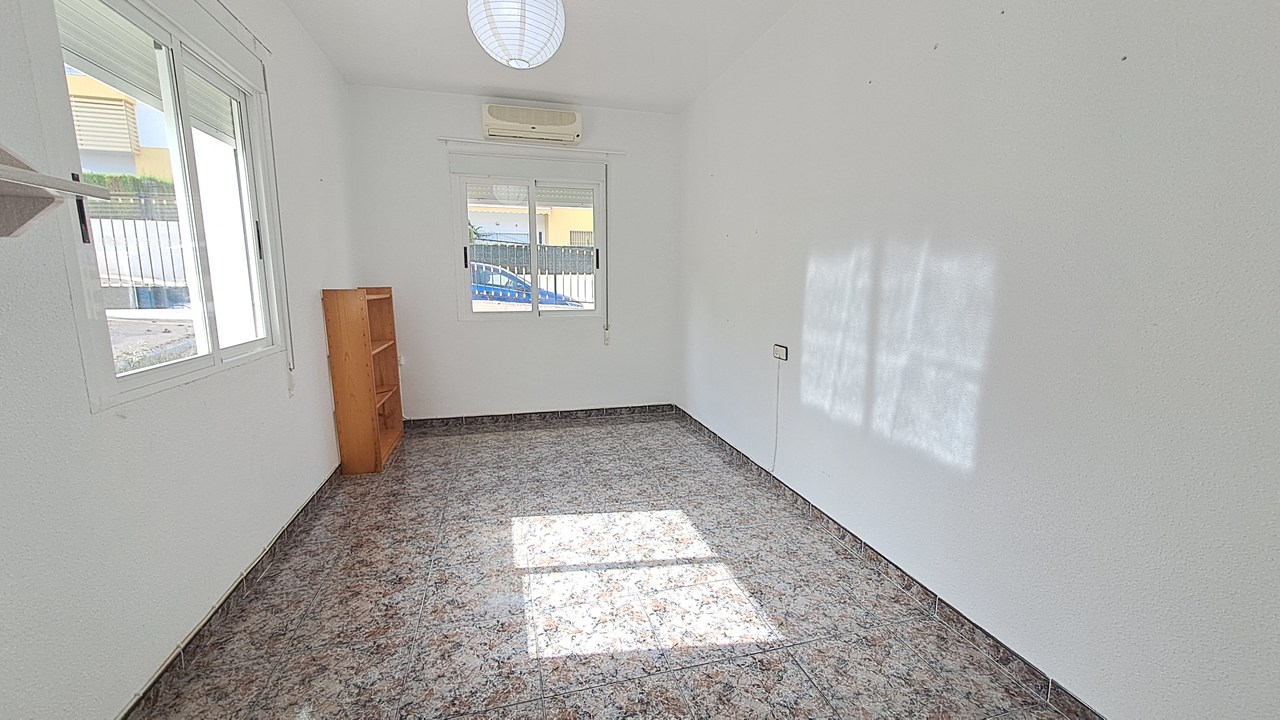 Villa in Villamartin, Alicante, Spanien 5 Schlafzimmer, 200 m2 Nr. 115952