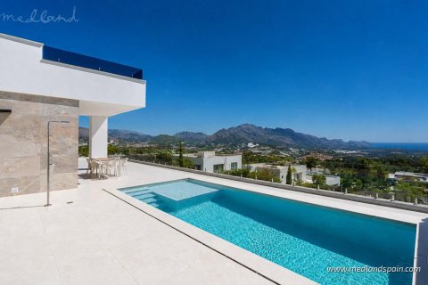 Villa till salu i La Nucia, Alicante, Spanien 3 sovrum, 129 kvm. Nr. 108880 - foto 3