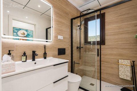 Villa till salu i La Nucia, Alicante, Spanien 3 sovrum, 129 kvm. Nr. 108880 - foto 11