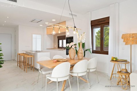 Huvila myytävänä La Nucia, Alicante, Espanja, 3 makuuhuonetta, 136.68 m2 No. 108880 - kuva 4