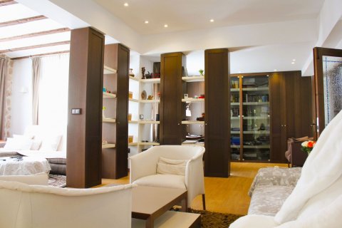 Villa à vendre Alicante, Espagne, 5 chambres, 291 m2 No. 116009 - photo 8