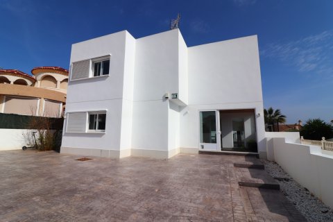 Villa zum Verkauf La Marina, Alicante, Spanien 6 Schlafzimmer, 386 m2 Nr. 116007 - Foto 3