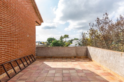 Villa à vendre Valdemorillo, Madrid, Espagne, 6 chambres, 380 m2 No. 106784 - photo 27