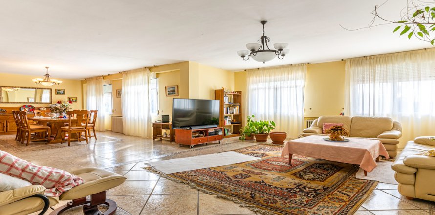 Villa Valdemorillo, Madrid, Espagne 6 chambres, 380 m2 No. 106784