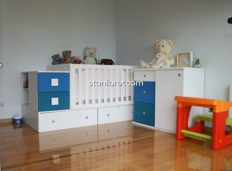 Villa en Lloret de Mar, Gerona, España 4 dormitorios, 300 m2 No. 104035