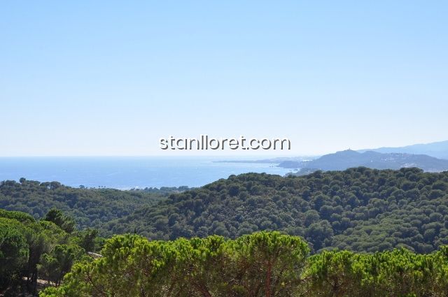 Villa en Lloret de Mar, Gerona, España 4 dormitorios, 211 m2 No. 104034