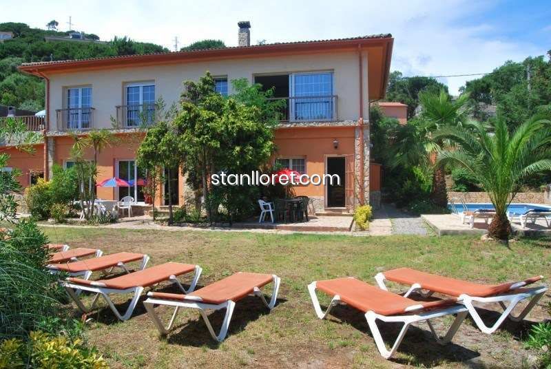 Villa in Lloret de Mar, Girona, Spanien 8 Schlafzimmer, 300 m2 Nr. 104033