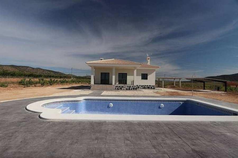 Villa i Pinoso, Alicante, Spanien 3 sovrum, 120 kvm. Nr. 95002