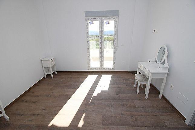 Вилла в Пиносо, Аликанте, Испания 4 спальни, 150м2 №95003