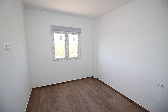 Вилла в Пиносо, Аликанте, Испания 4 спальни, 150м2 №95003