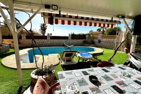 Huvila myytävänä La Nucia, Alicante, Espanja, 3 makuuhuonetta, 159 m2 No. 113900 - kuva 22