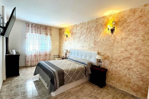 Huvila myytävänä La Nucia, Alicante, Espanja, 3 makuuhuonetta, 159 m2 No. 113900 - kuva 6