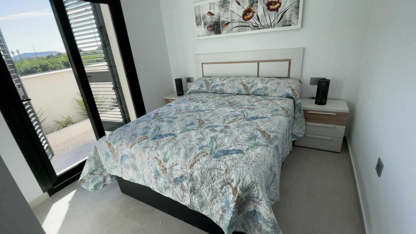 Villa a Daya Nueva, Alicante, Spagna 3 camere da letto, 140 mq. N° 94063