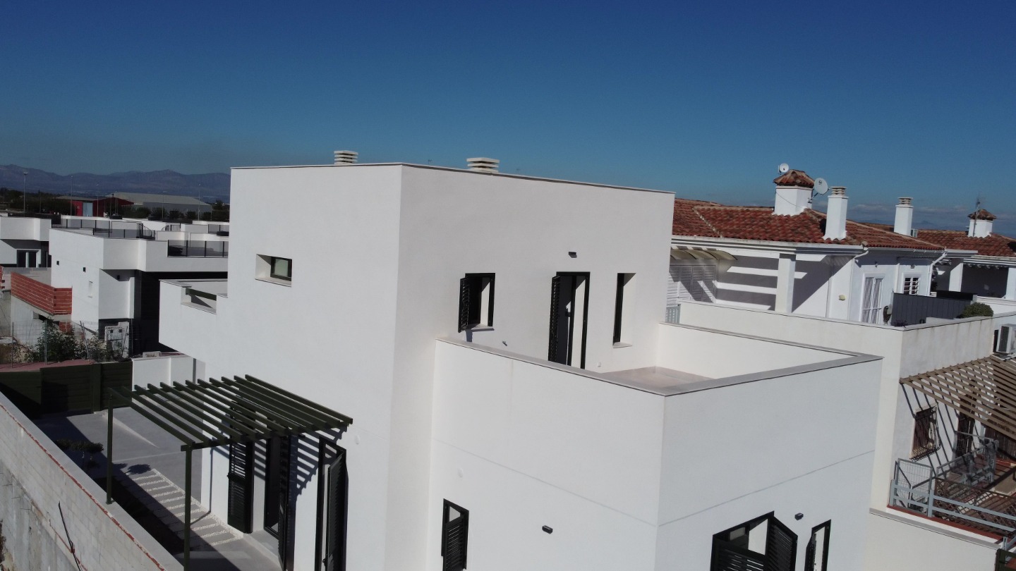 Villa a Daya Nueva, Alicante, Spagna 3 camere da letto, 140 mq. N° 94063