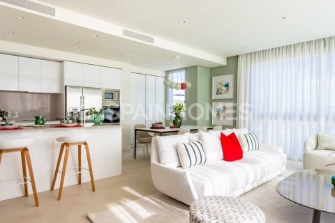 Продажа квартиры в Бенахавис, Малага, Испания 3 спальни, 168м2 №48392 - фото 26