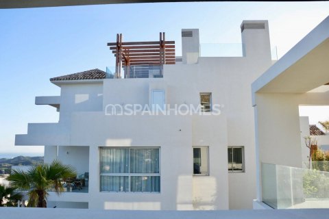 Apartamento en venta en Benahavís, Málaga, España 3 dormitorios, 168 m2 No. 48392 - foto 7
