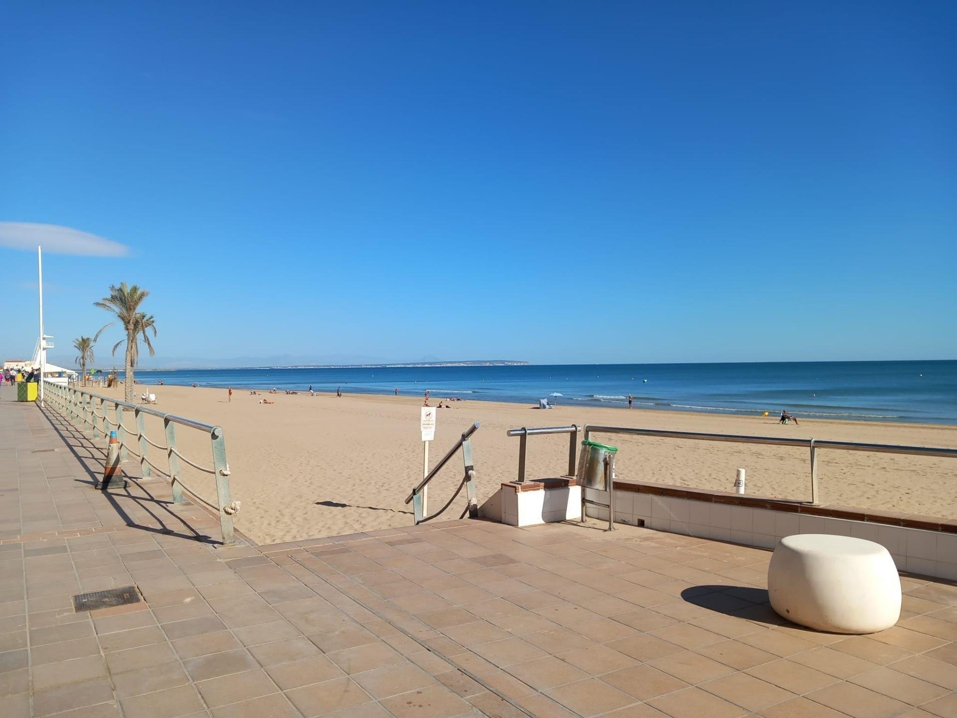 Dzīvoklis Guardamar del Segura, Alicante, Spānijā 3 istabas, 98 m2 Nr. 86793