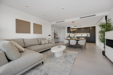 Huvila myytävänä Torrevieja, Alicante, Espanja, 3 makuuhuonetta, 141 m2 No. 112657 - kuva 7