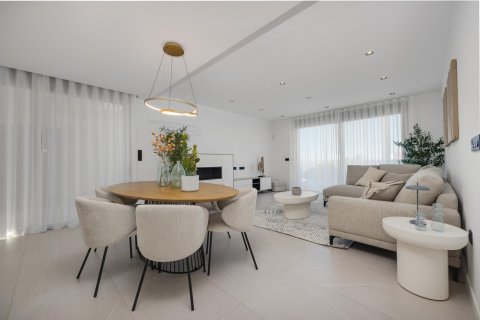Huvila myytävänä Torrevieja, Alicante, Espanja, 3 makuuhuonetta, 141 m2 No. 112657 - kuva 17