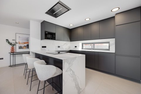 Huvila myytävänä Torrevieja, Alicante, Espanja, 3 makuuhuonetta, 141 m2 No. 112657 - kuva 12