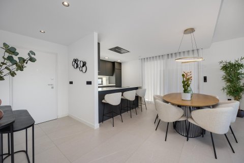 Huvila myytävänä Torrevieja, Alicante, Espanja, 3 makuuhuonetta, 141 m2 No. 112657 - kuva 10