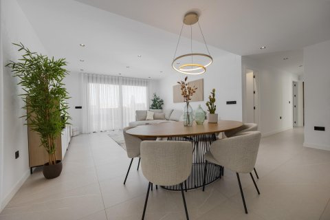 Huvila myytävänä Torrevieja, Alicante, Espanja, 3 makuuhuonetta, 141 m2 No. 112657 - kuva 18