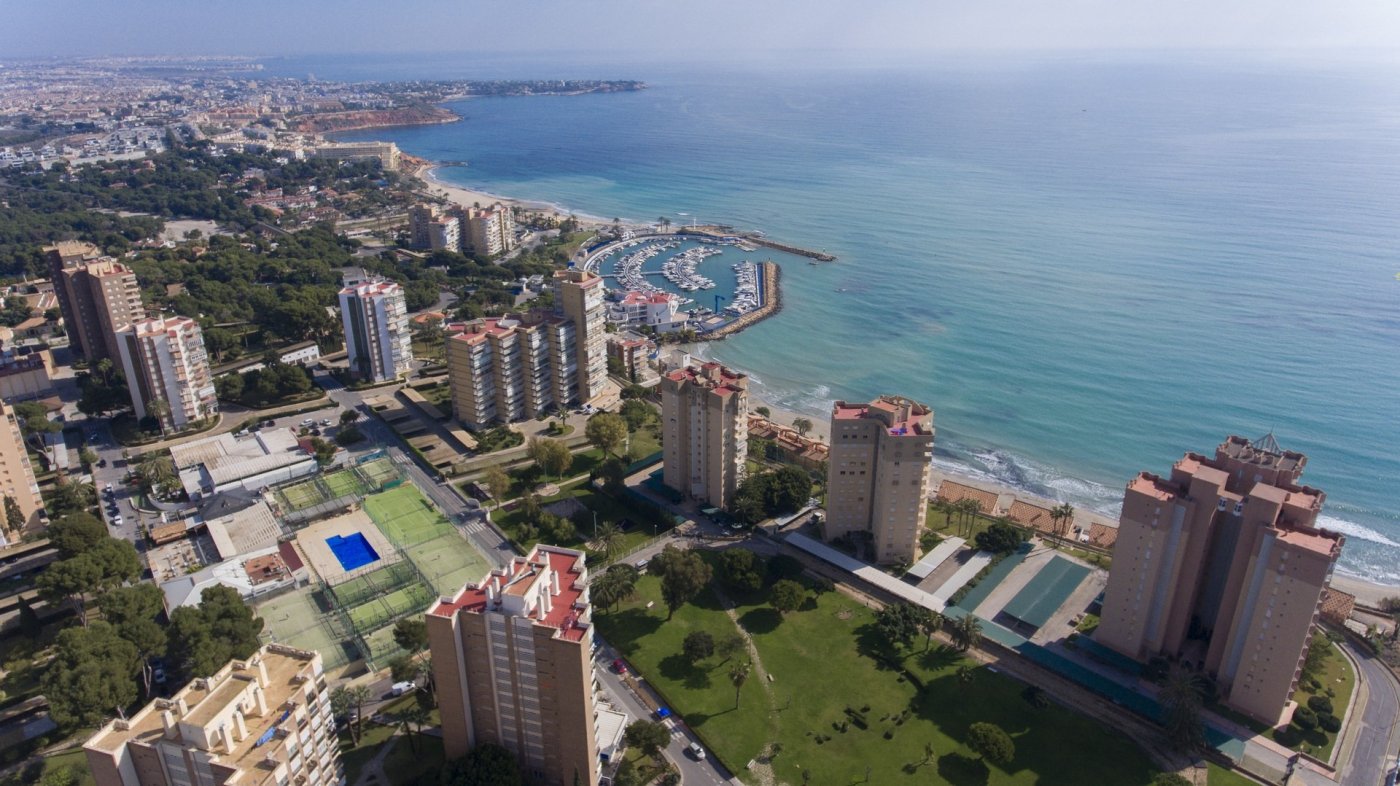 Penthäuser in Alicante, Spanien 2 Schlafzimmer, 92 m2 Nr. 111368