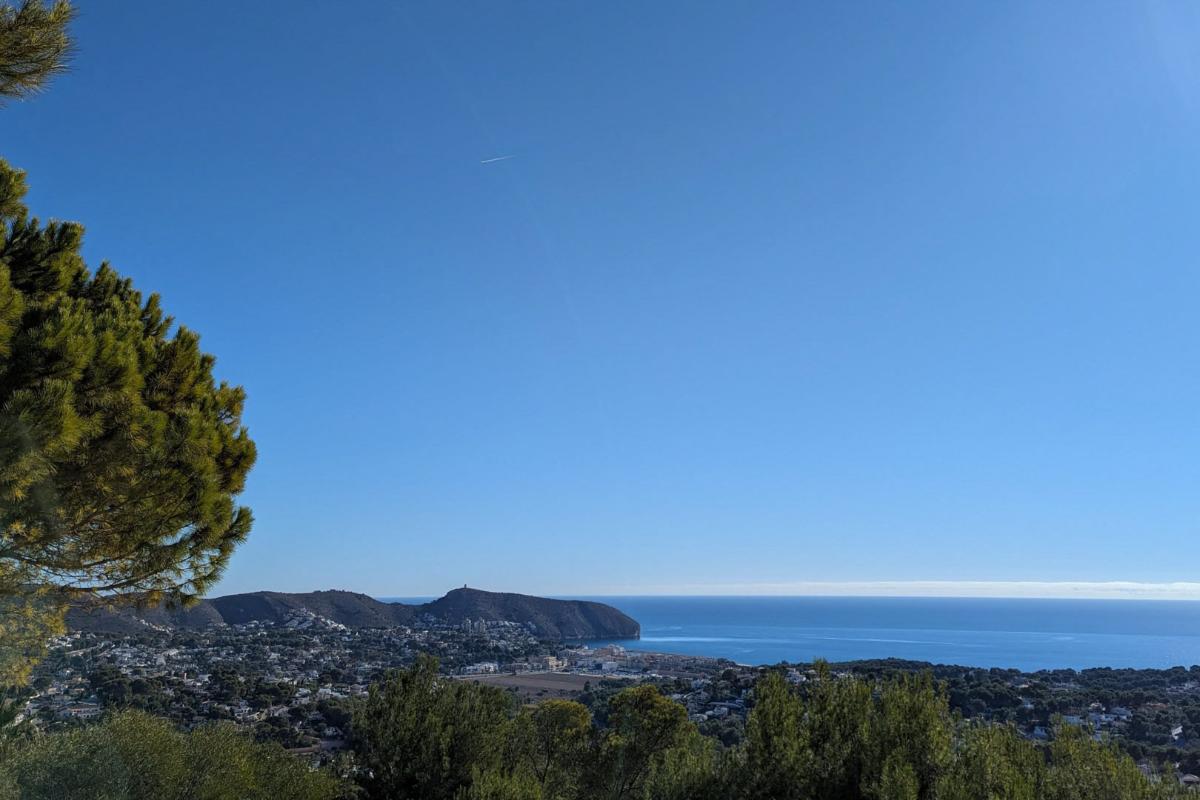 Villa a Moraira, Alicante, Spagna 4 camere da letto, 252 mq. N° 84316