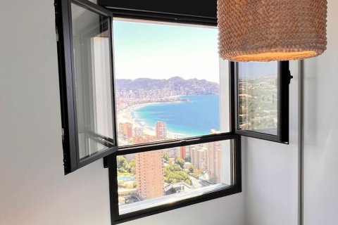 Продажа квартиры в Бенидорм, Аликанте, Испания 3 спальни, 130м2 №118078 - фото 12