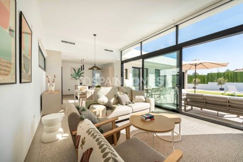 Villa for sale in Calasparra, Murcia, Spain 3 bedrooms, 115 sq.m. No. 49040 - photo 18