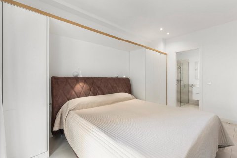 Продажа квартиры Аликанте, Испания 2 спальни, 94м2 №113012 - фото 19