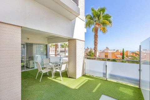Продажа квартиры Аликанте, Испания 2 спальни, 94м2 №113012 - фото 3