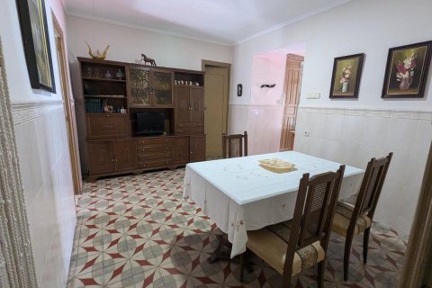 Villa for sale Guardamar del Segura, Alicante, Spain 5 bedrooms, 198 sq.m. No. 113011 - photo 14