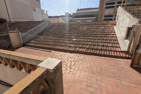 Villa for sale Guardamar del Segura, Alicante, Spain 5 bedrooms, 198 sq.m. No. 113011 - photo 18