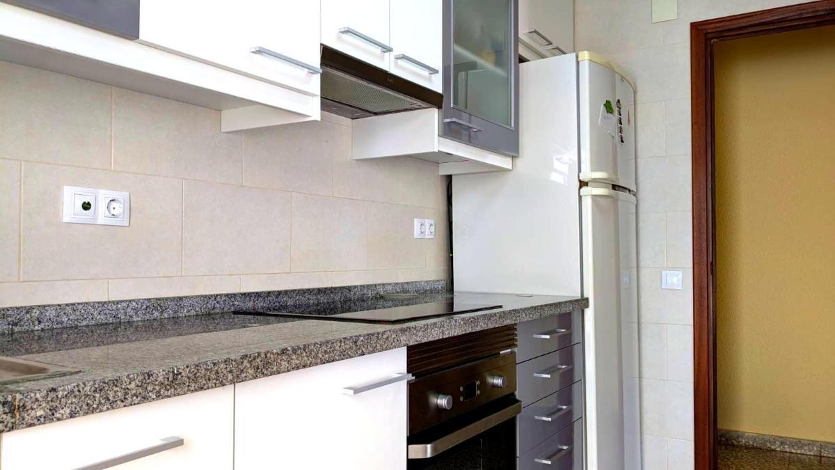 Dzīvoklis Santa Pola, Alicante, Spānijā 3 istabas, 90 m2 Nr. 113005