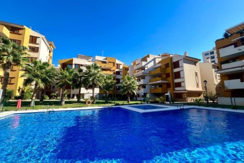 Apartment à vendre Torrevieja, Alicante, Espagne, 3 chambres, 111 m2 No. 113001 - photo 1