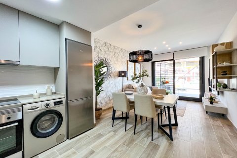 Продажа квартиры Ориуэла, Аликанте, Испания 2 спальни, 76м2 №95131 - фото 7