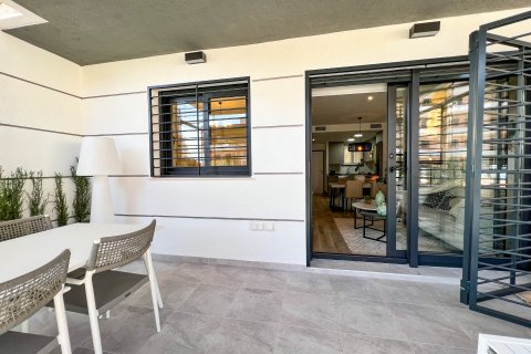 Продажа квартиры Ориуэла, Аликанте, Испания 2 спальни, 76м2 №95131 - фото 17