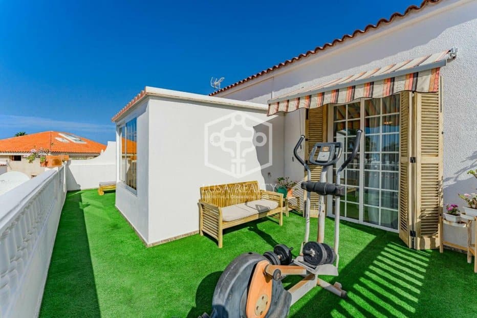 Villa Adeje, Tenerife, Spānijā 3 istabas, 120 m2 Nr. 94467