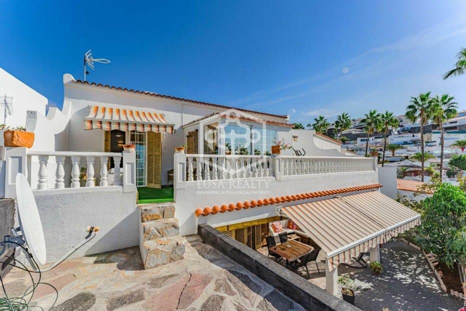 Villa Adeje, Tenerife, Spānijā 3 istabas, 120 m2 Nr. 94467