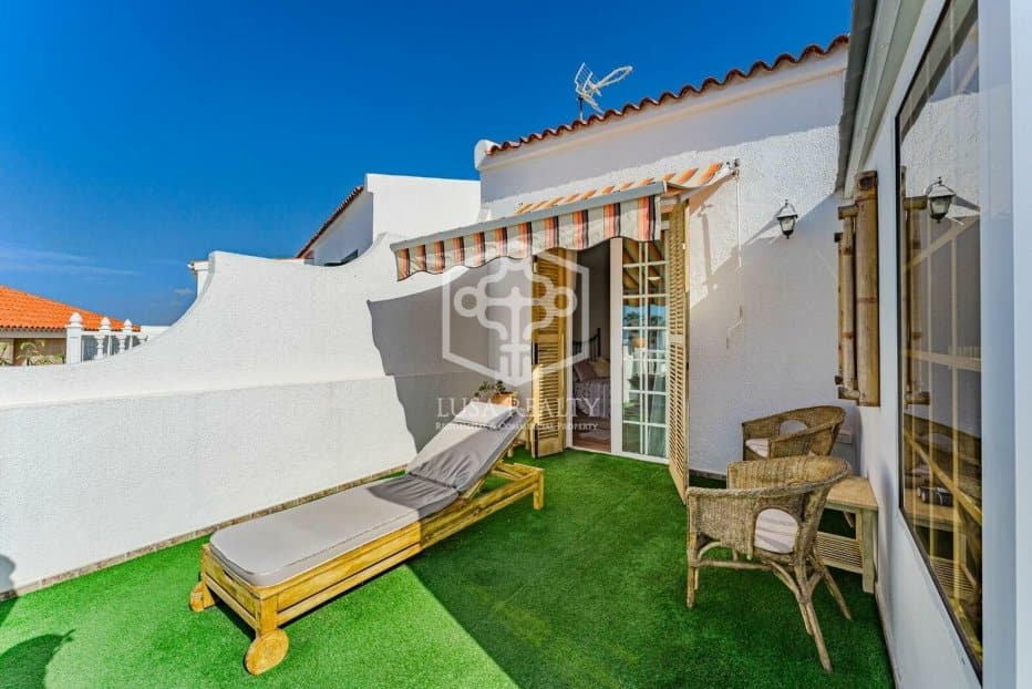 Villa Adeje, Tenerife, Spānijā 3 istabas, 120 m2 Nr. 94467