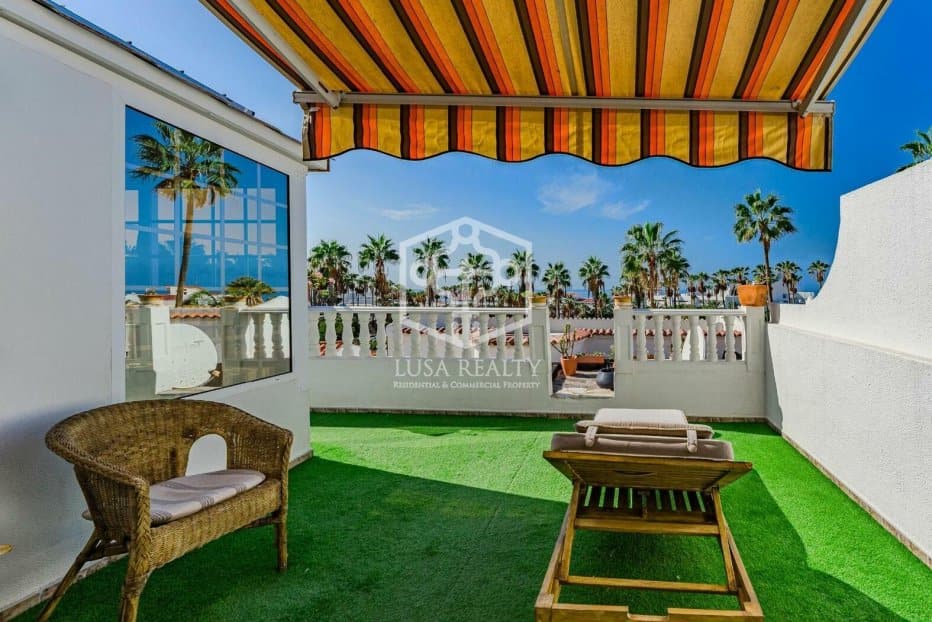 Villa Adeje, Tenerife, Spānijā 3 istabas, 120 m2 Nr. 94467