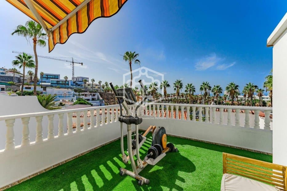 Villa Adeje, Tenerife, Spānijā 3 istabas, 120 m2 Nr. 94467