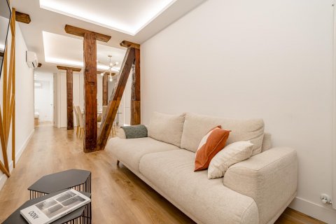 Appartamento in vendita Madrid, Spagna 3 camere da letto,  N° 87276 - foto 2