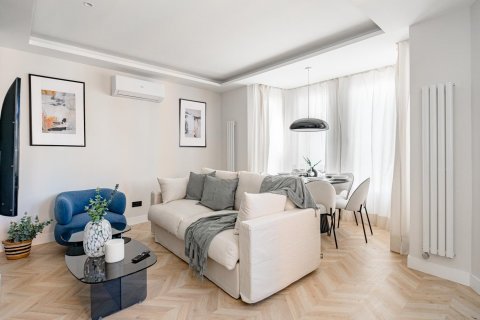 Appartamento in vendita Madrid, Spagna 3 camere da letto, 94 mq. N° 87274 - foto 2